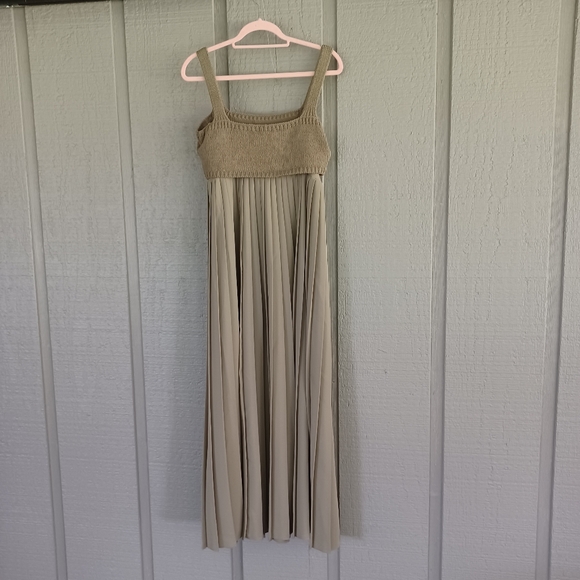 Anthropologie Mare Mare Pleat Maxi Dress Size S Women Feminine Sleeveless Khaki - Picture 6 of 16